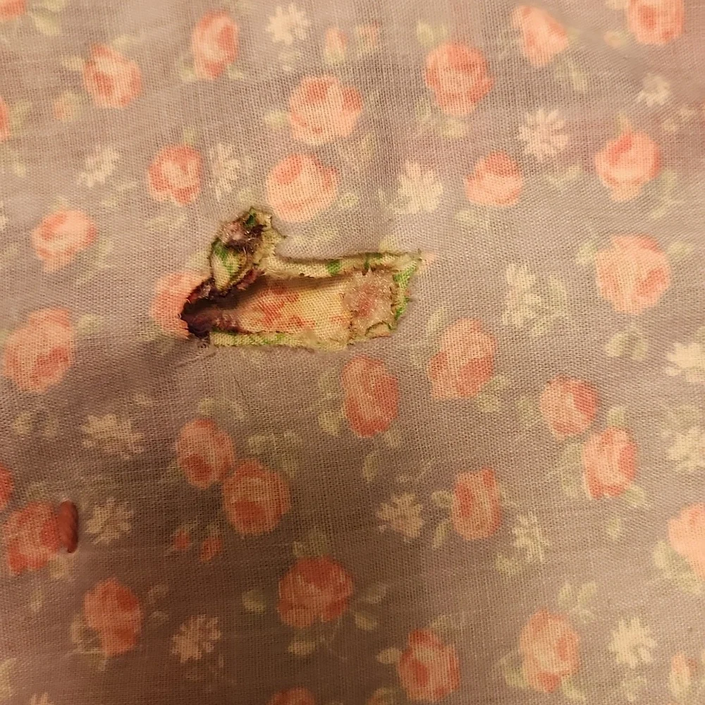 Vintage 90's Moody Floral Grunge Whimsigoth Cottegecore Distressed Throw Quilt